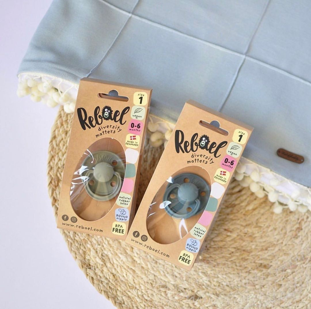 Chupete de Caucho Rebael - Almond