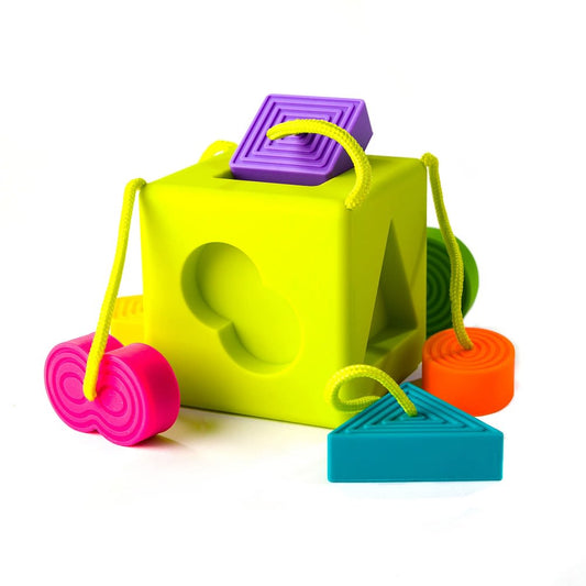 Oombeecube, Cubo de encaje bebé - Fat Brain Toys